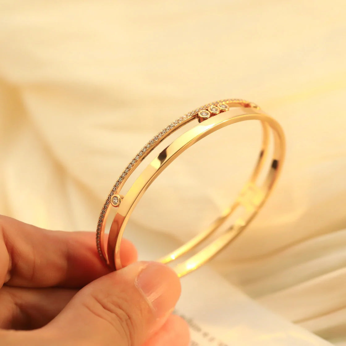 [Spark]Move Romane Diamond Bangle Bracelet