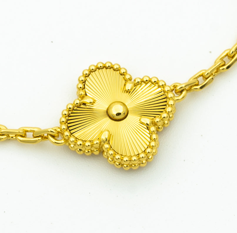 [Spark] CLOVER 5 MOTIF LASER BRACELET COLLECTION