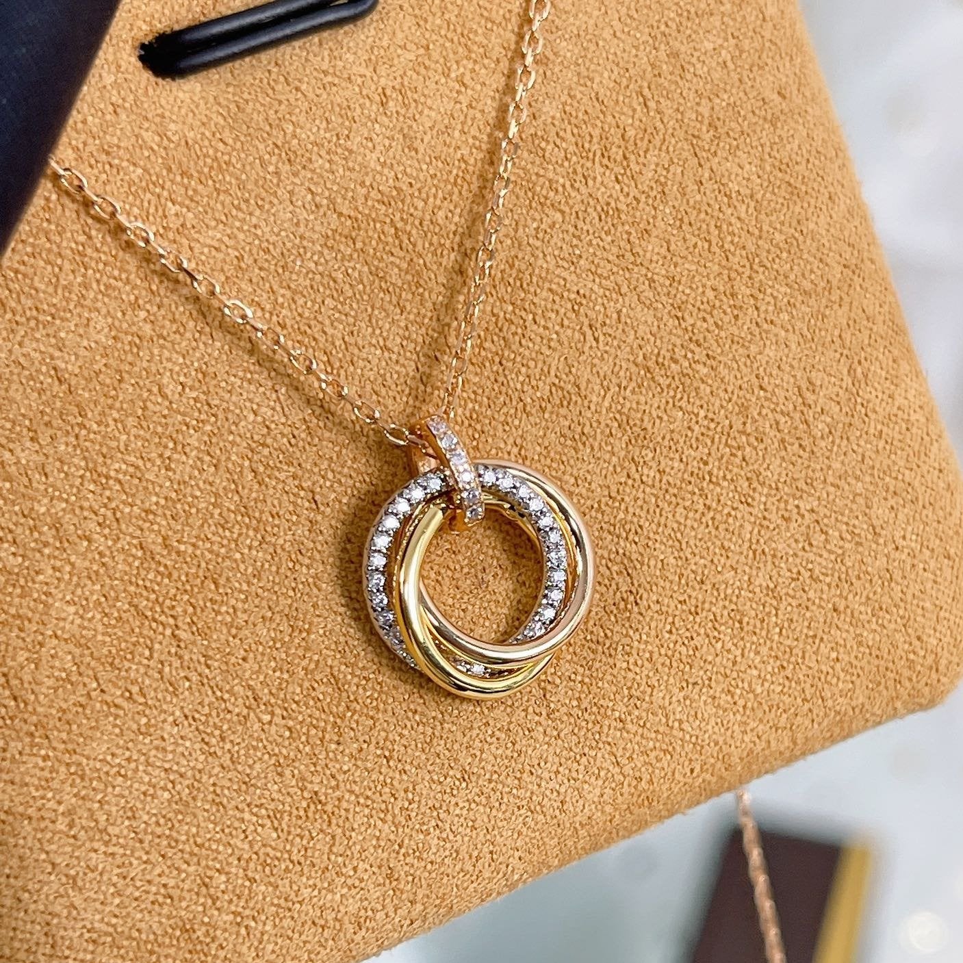 [Spark]TRINITY NECKLACE SILVER GOLD PINK GOLD DIAMONDS