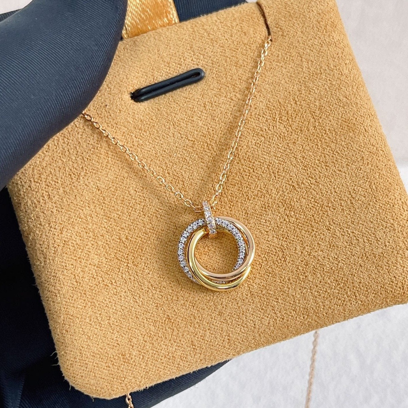 [Spark]TRINITY NECKLACE SILVER GOLD PINK GOLD DIAMONDS