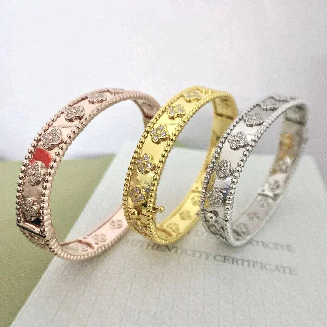 [Spark]CLOVER BRACELET 8MM DIAMONDS