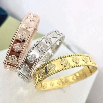 [Spark]CLOVER BRACELET 8MM DIAMONDS