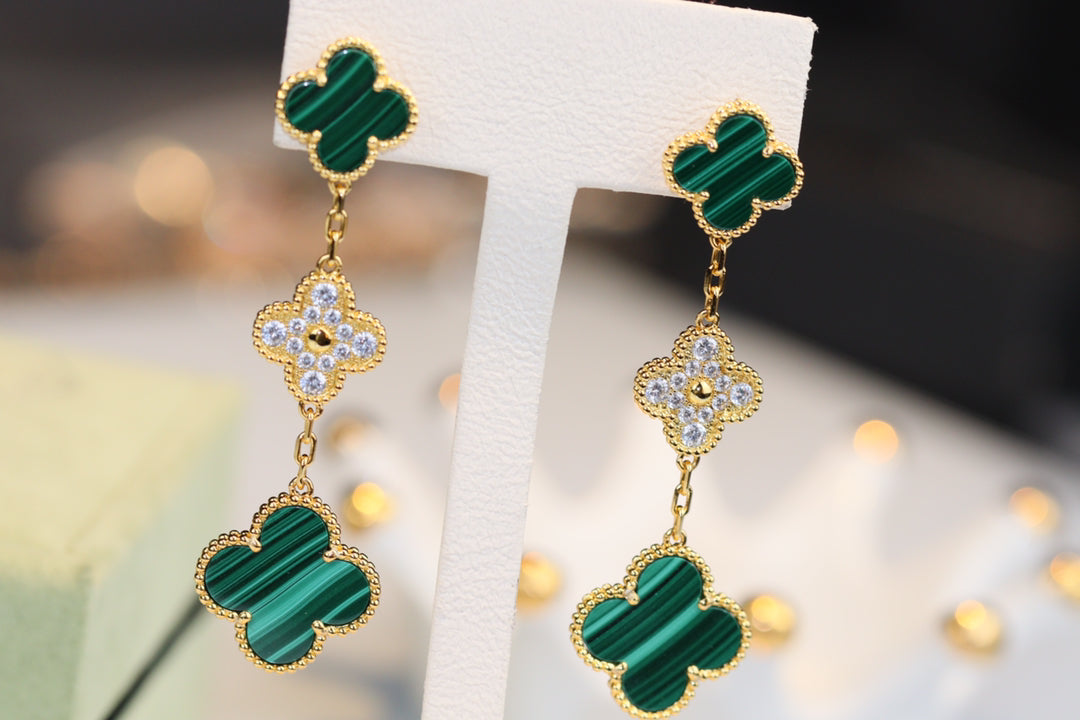 [Spark]CLOVER EARRINGS GOLD MALACHITE DIAMOND 3 MOTIF