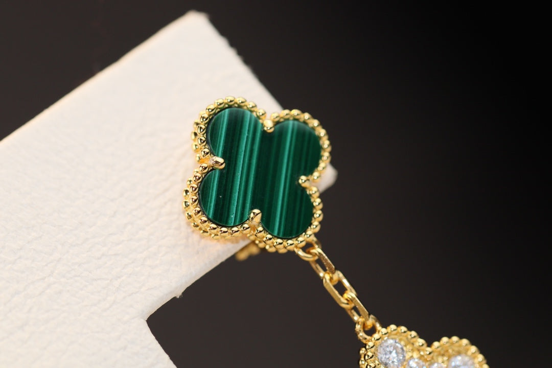 [Spark]CLOVER EARRINGS GOLD MALACHITE DIAMOND 3 MOTIF