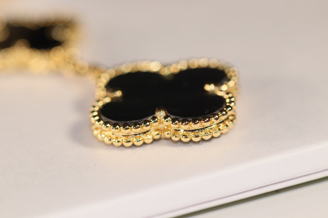 [Spark]CLOVER EARRINGS GOLD ONYX MOP 3 MOTIF