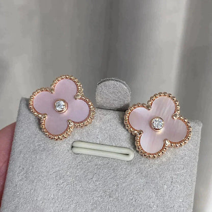 [Spark]CLOVER MEDIUM 1 MOTIFS  PINK MOP DIAMOND EARRINGS