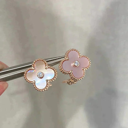 [Spark]CLOVER MEDIUM 1 MOTIFS  PINK MOP DIAMOND EARRINGS