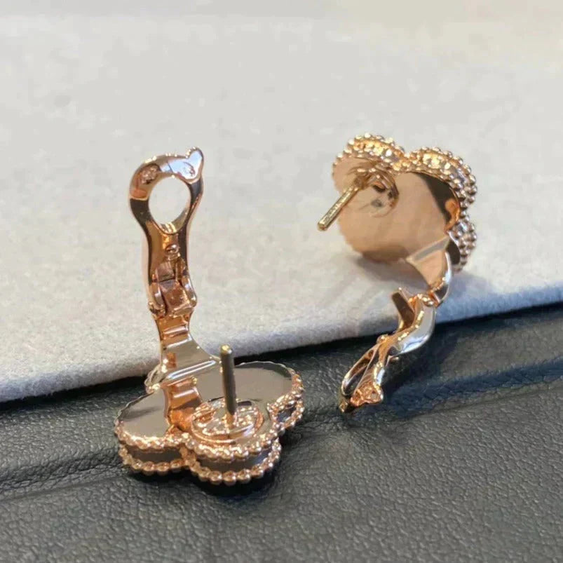 [Spark]CLOVER MEDIUM 1 MOTIFS GRAY MOP  DIAMOND EARRINGS