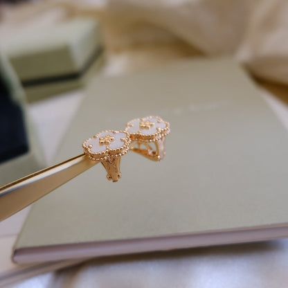 [Spark]LUCKY PINK GOLD WHITE MOP EARRINGS