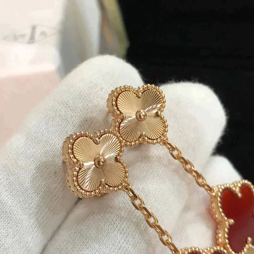 [Spark]CLOVER 2 MOTIF  LASER CARNELIAN EARRINGS