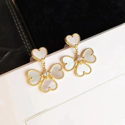 [Spark]CLOVER SWEET WHITE MOP EARRINGS