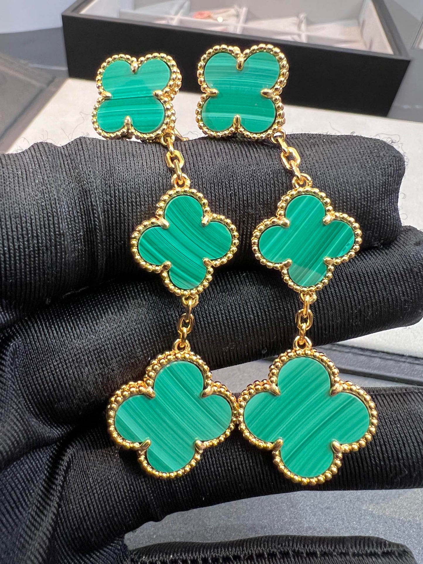 [Spark]CLOVER MALACHITE 3 MOTIFS GOLD