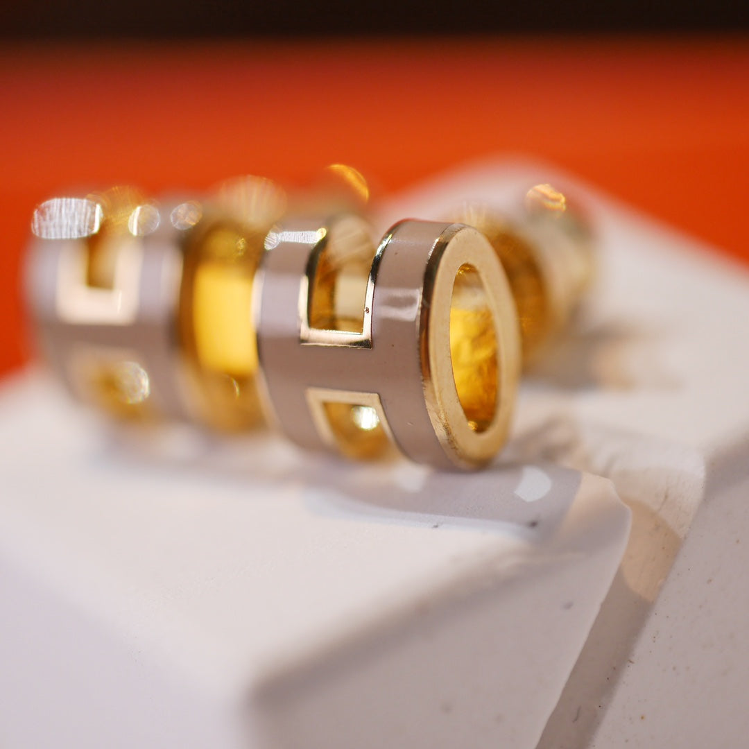 [Spark]MINI POP H GOLD EARRINGS GREY