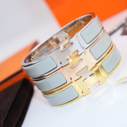 [Spark]H LIGHT BLUE BRACELET