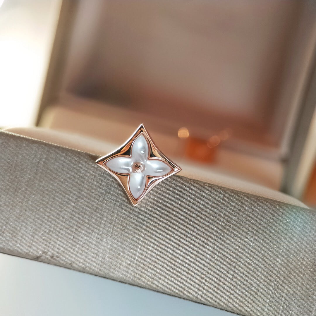 [Spark]STAR MOP PINK GOLD EARRINGS