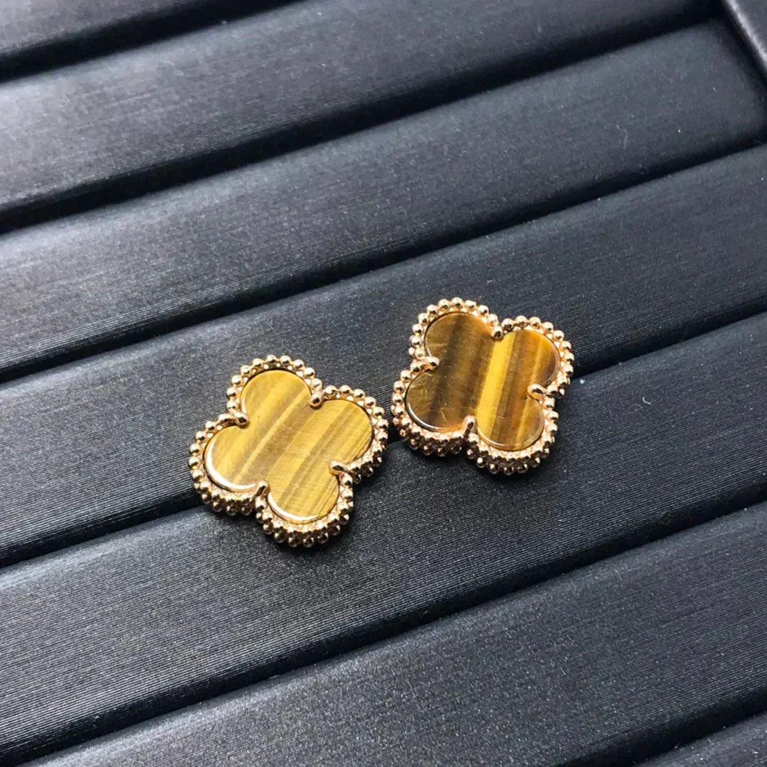 [Spark]CLOVER MEDIUM 1 MOTIFS TIGER EYE EARRINGS