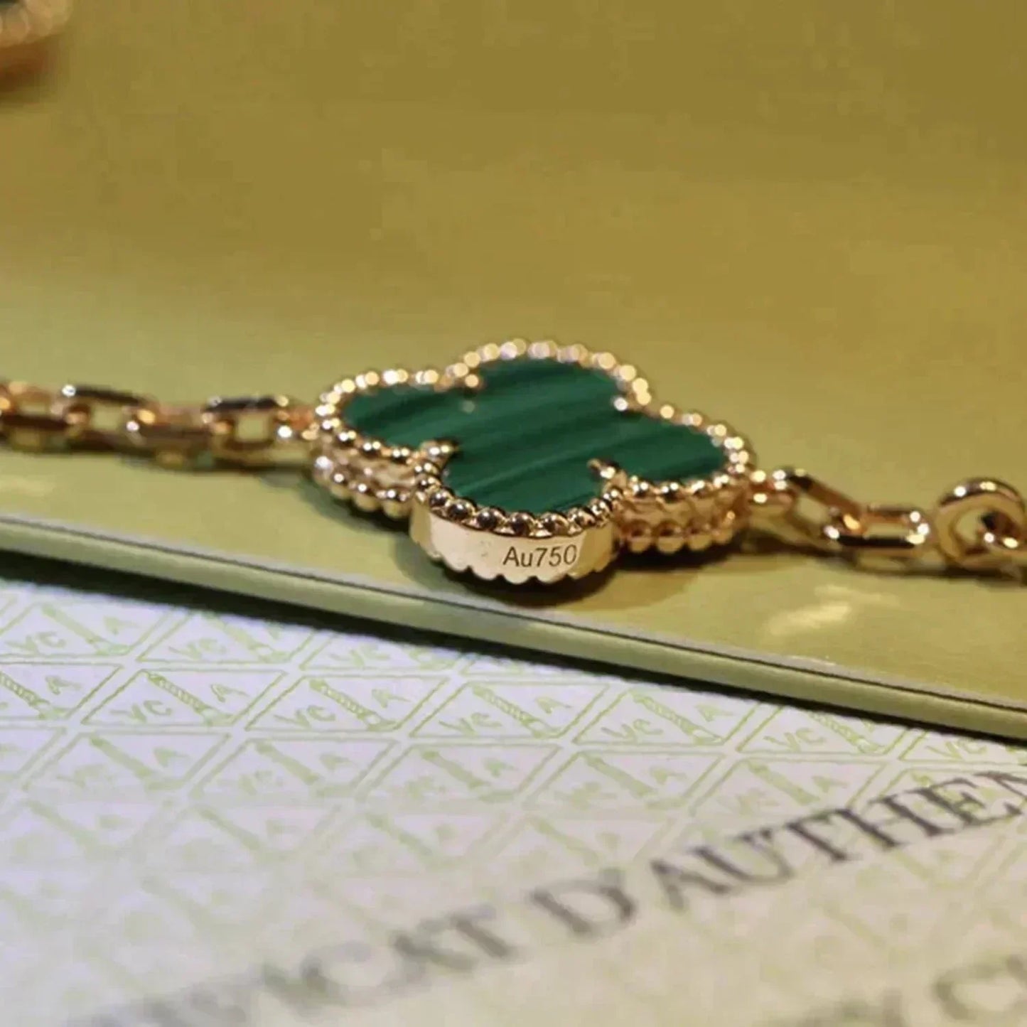 [Spark] CLOVER 5 MOTIF MALACHITE BRACELET COLLECTION