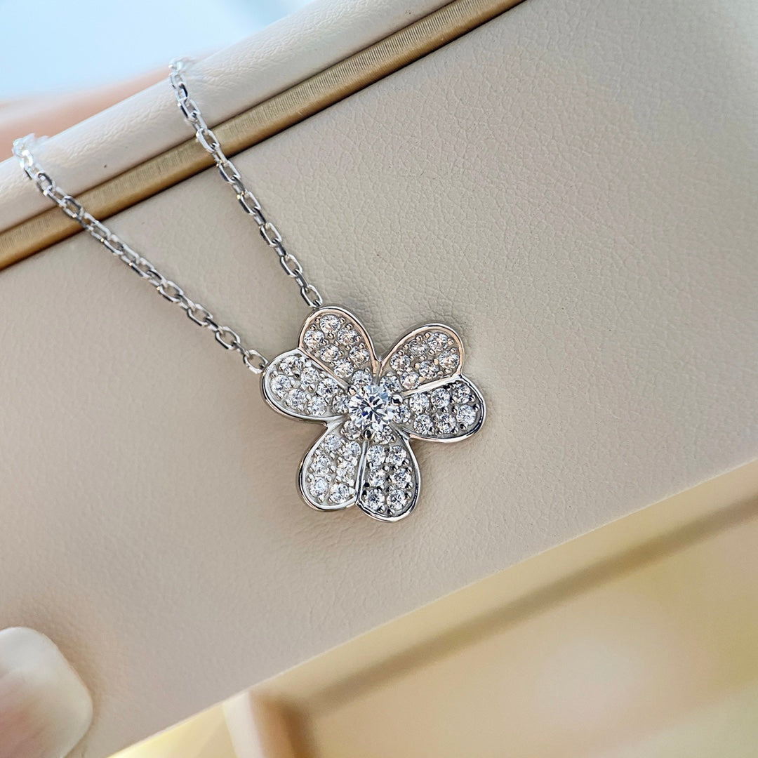 [Spark]CLOVER DIAMOND NECKLACE SILVER