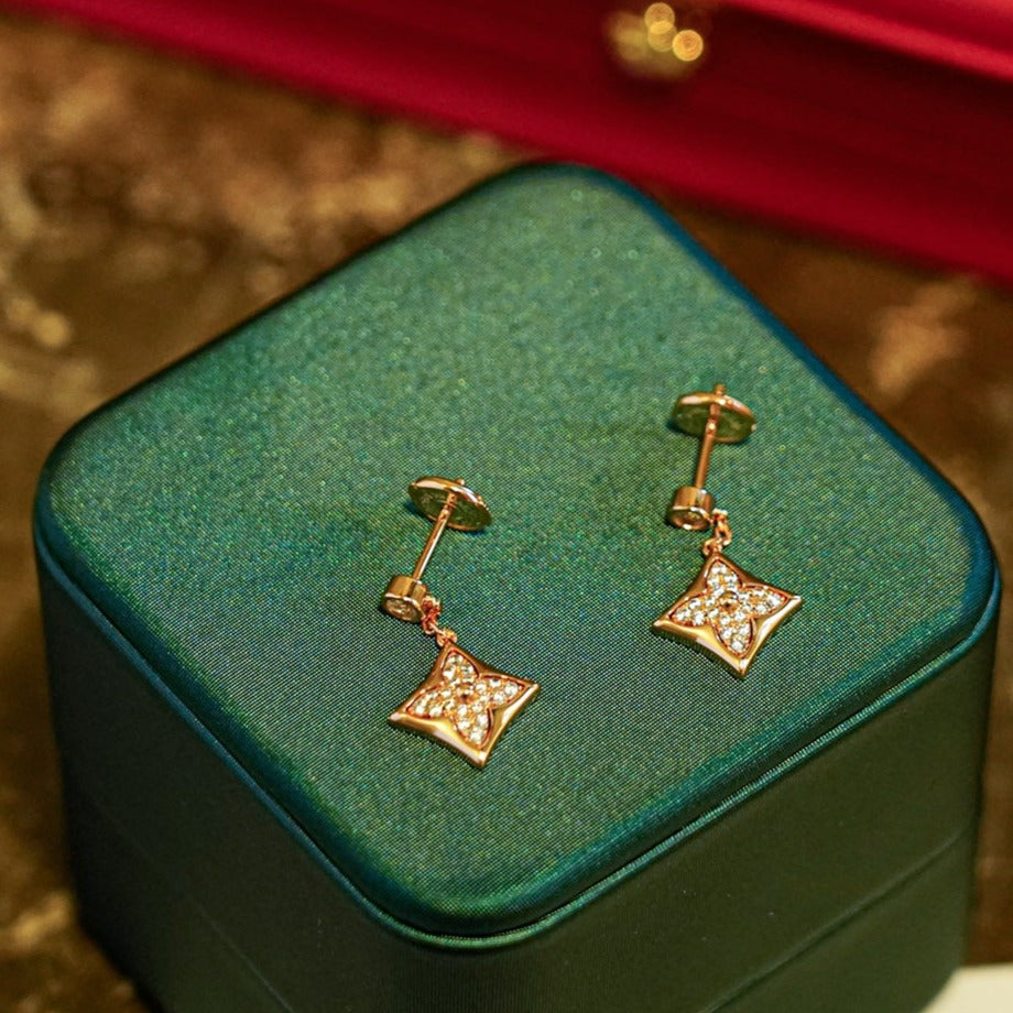 [Spark]STAR DIAMONDS EARRINGS GOLD