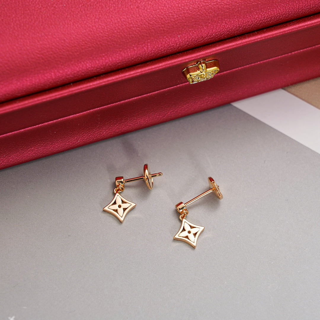 [Spark]STAR EARRINGS GOLD