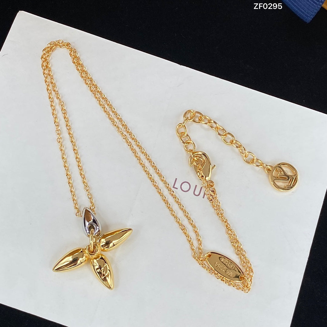 [Spark]LOUISETTE PEDANT GOLD NECKLACE