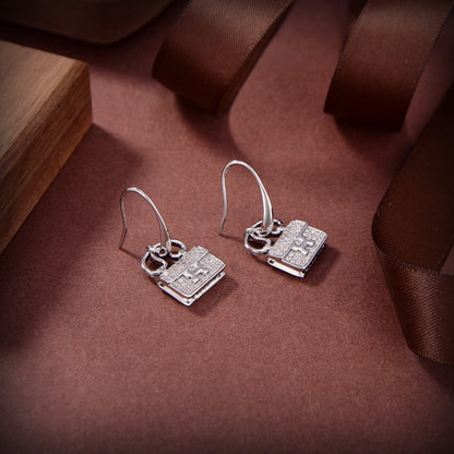 [Spark]KELLY DIAMOND EARRINGS