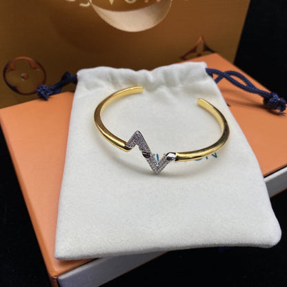 [Spark]VOLTE UPSITE DOWN DIAMOND GOLD OPEN BRACELET