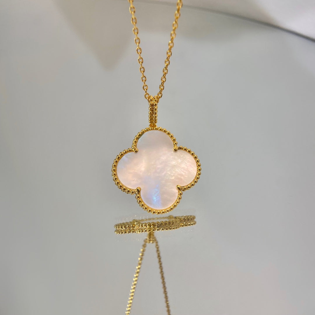 [Spark]CLOVER 25MM MOP LARGE PENDANT NECKLACE