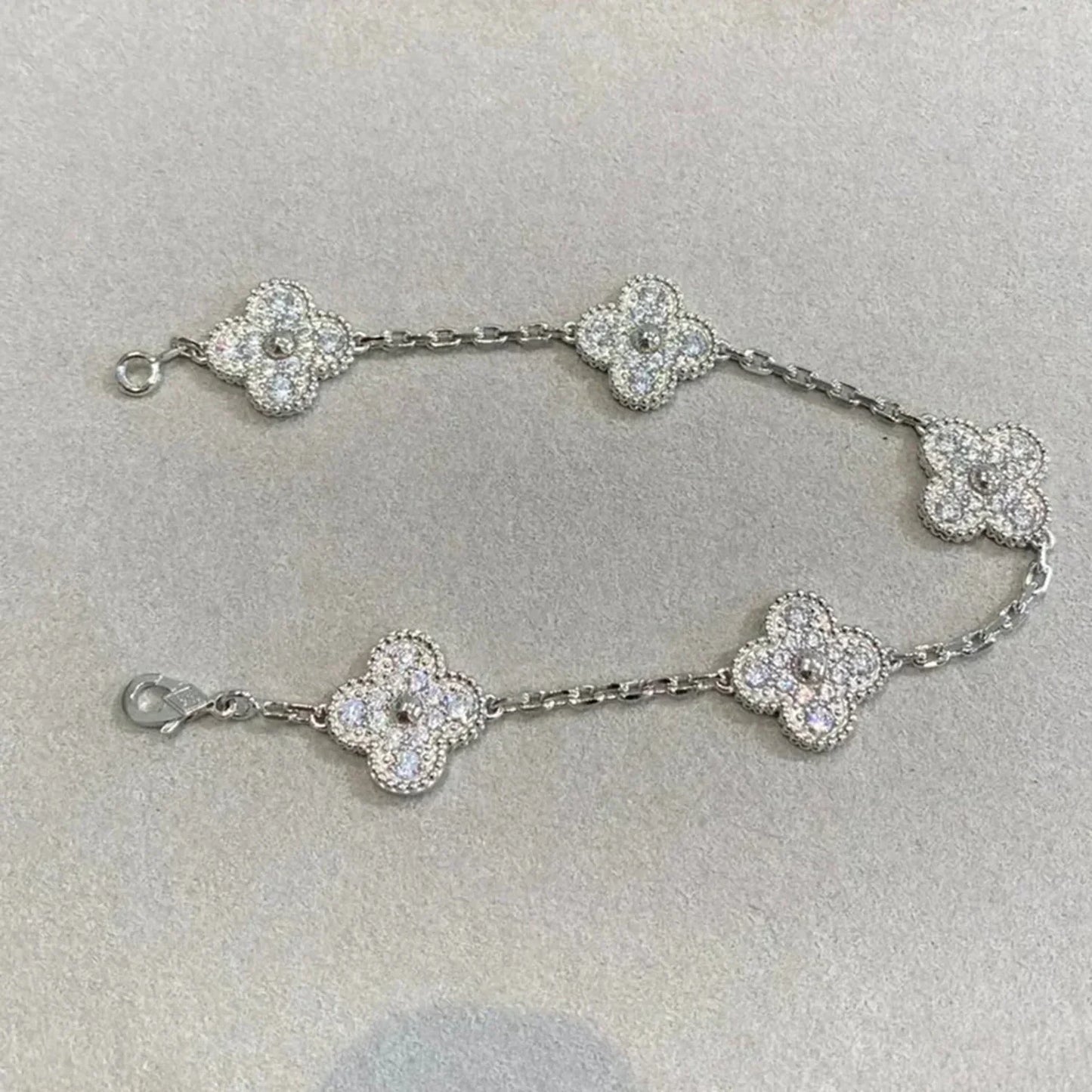 [Spark] CLOVER 5 MOTIF FULL DIAMOND BRACELET COLLECTION