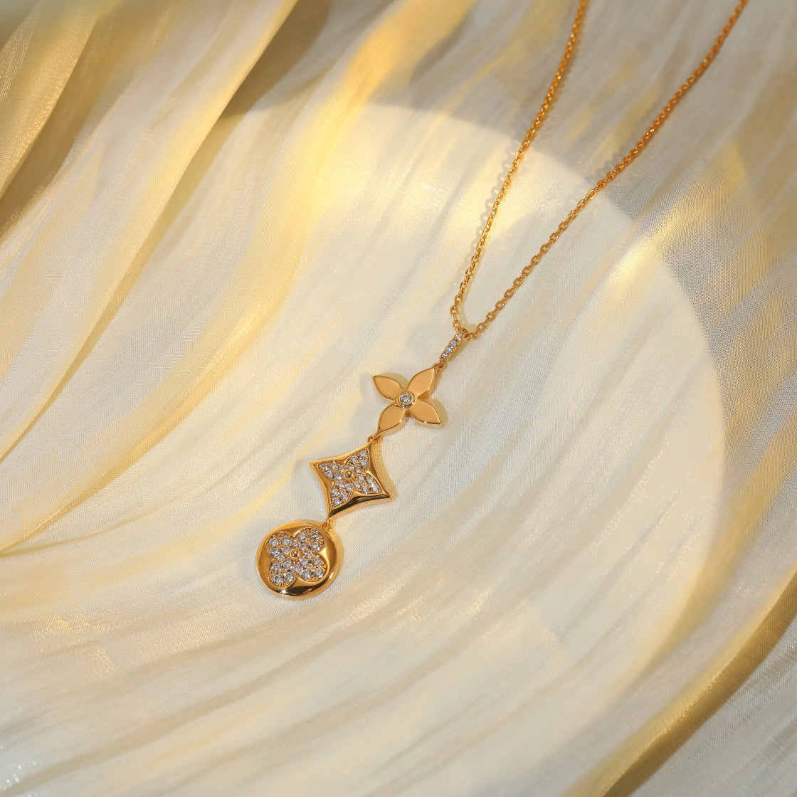 [Spark]STAR AND SUN DIAMOND PINK GOLD NECKLACE