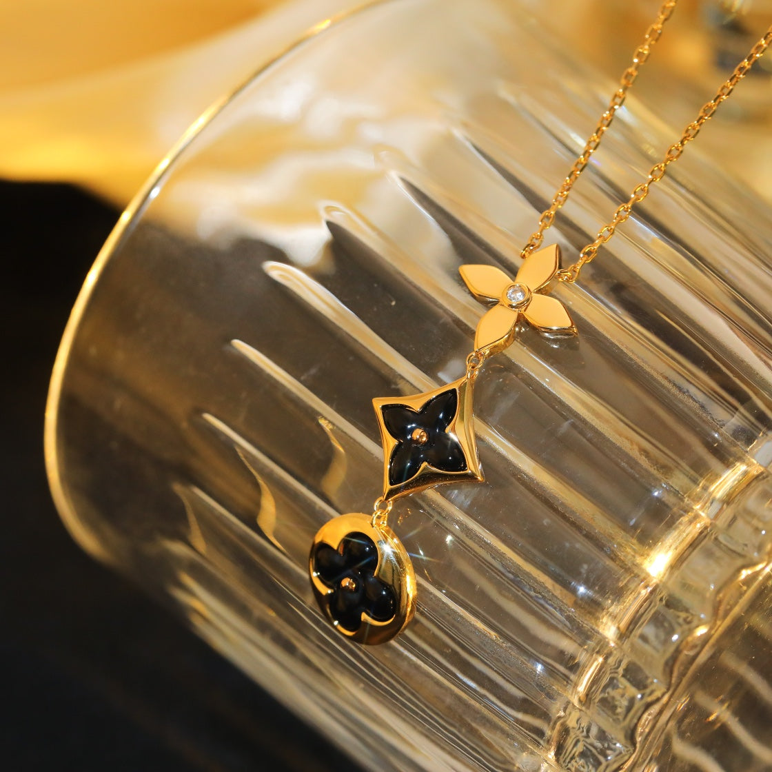 [Spark]STAR AND SUN ONYX PINK GOLD NECKLACE
