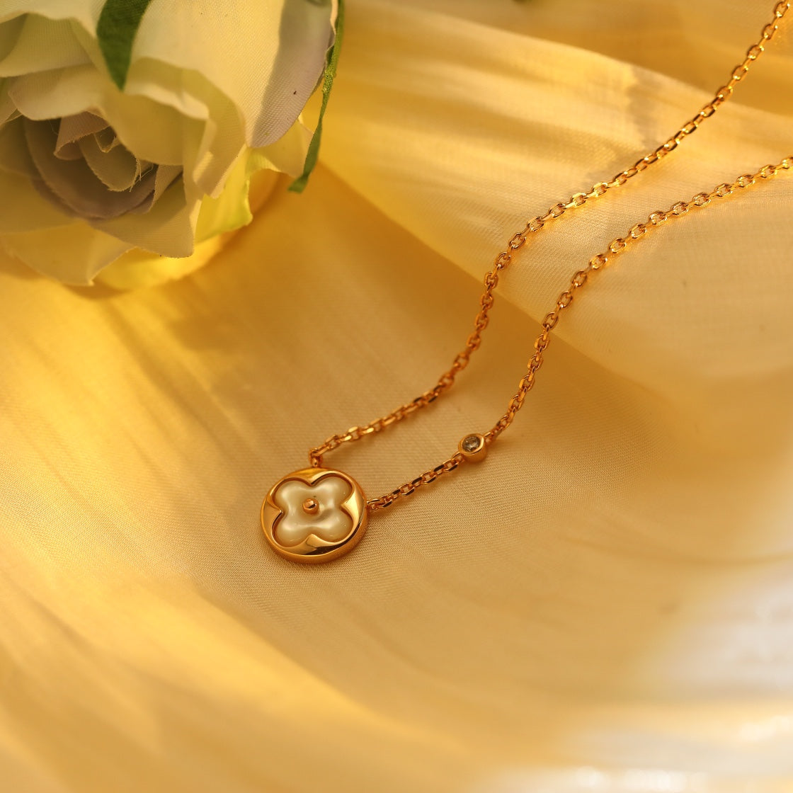 [Spark]SUN PEDANT PINK GOLD 1 DIAMOND NECKLACE