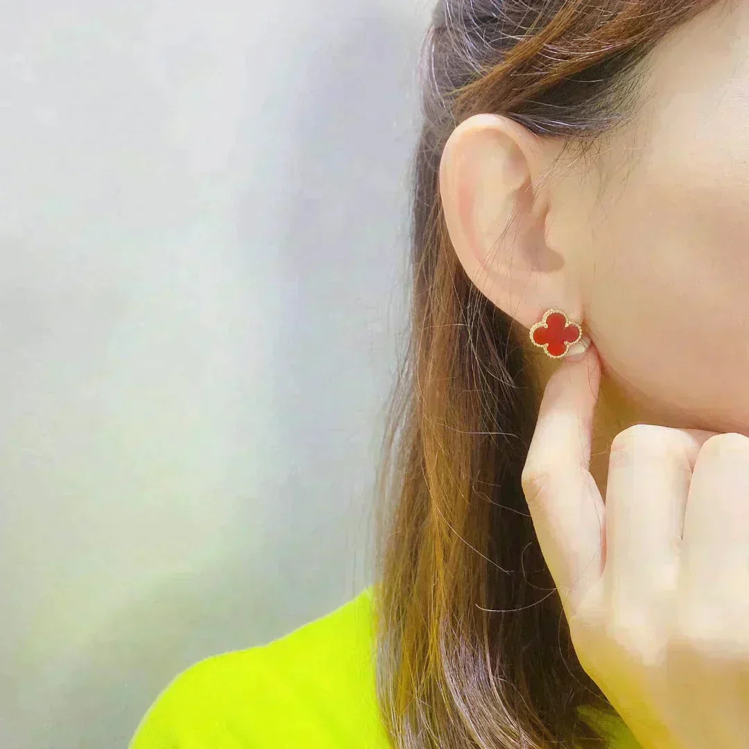 [Spark]CLOVER MEDIUM 1 MOTIFS CARNELIAN  EARRINGS