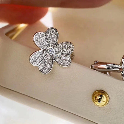 [Spark]CLOVER COMOS DIAMOND EARRINGS SILVER
