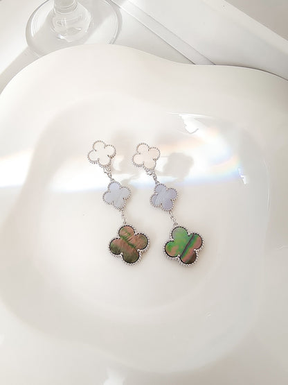 [Spark]CLOVER 3 MOTIFS CHALCEDONY DARK MOP SILVER EARRINGS