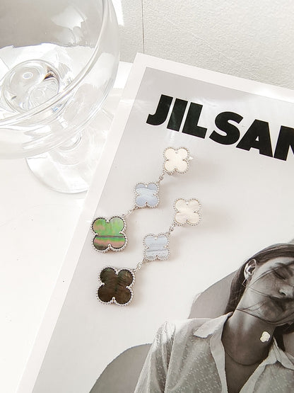 [Spark]CLOVER 3 MOTIFS CHALCEDONY DARK MOP SILVER EARRINGS