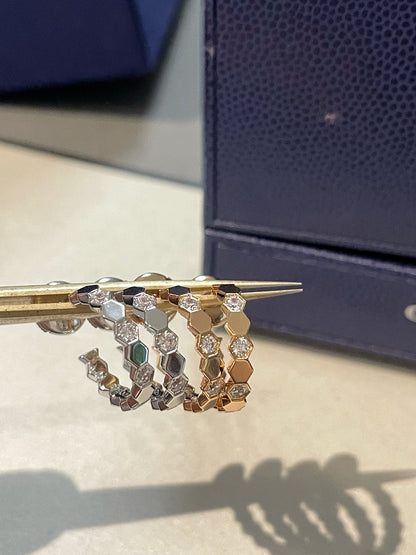[Spark]Hollow Design Four-Leaf Clover Flower Shape Ring