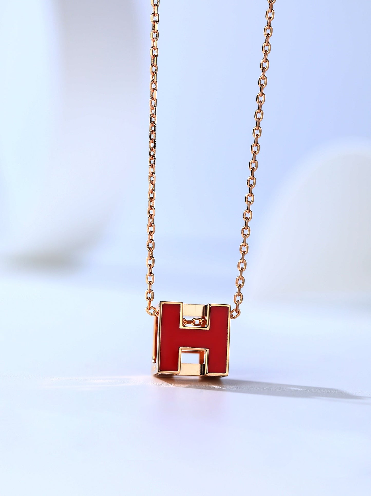 [Spark]H CAGE PINK GOLD NECKLACE