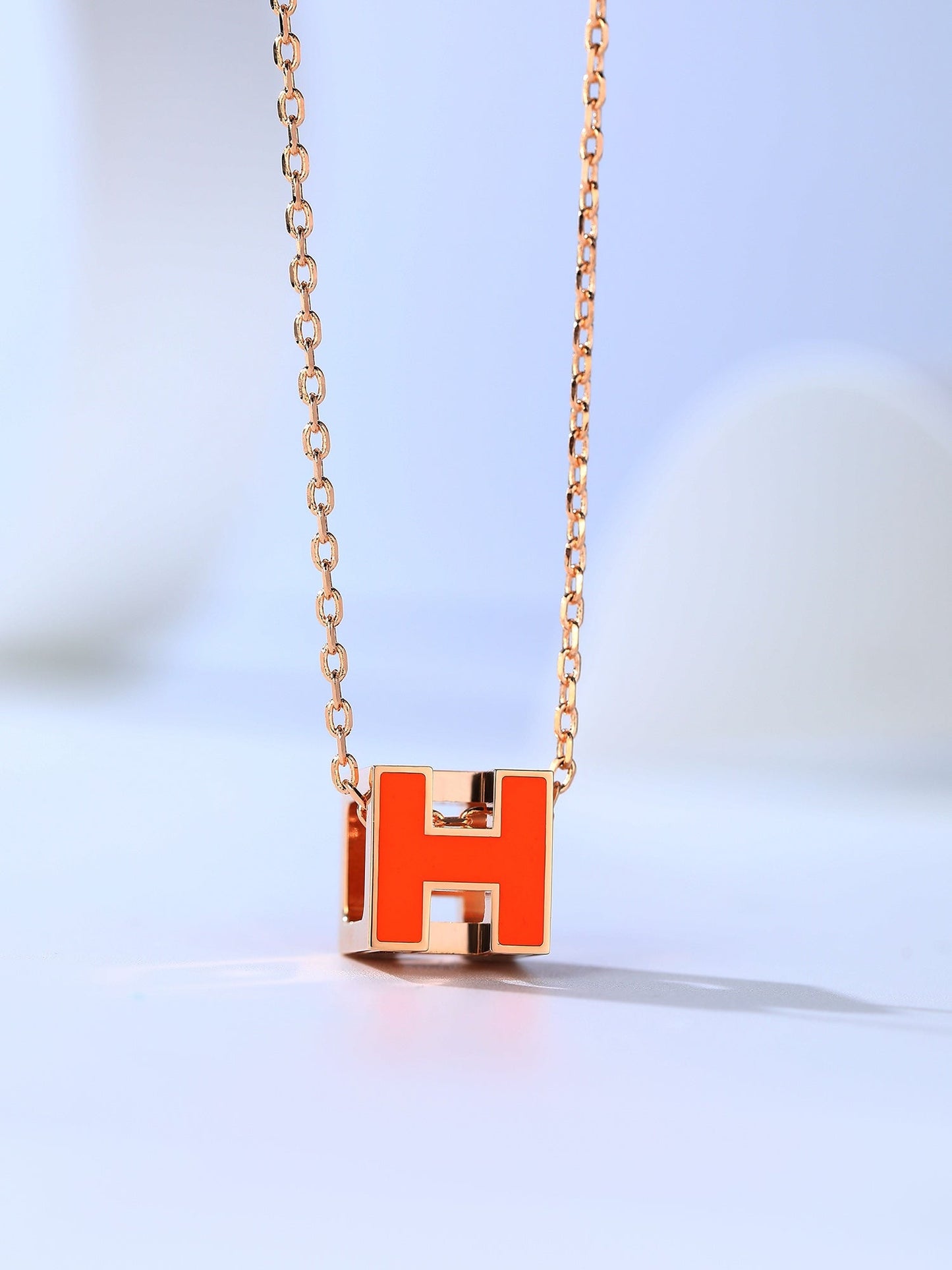 [Spark]H CAGE PINK GOLD NECKLACE