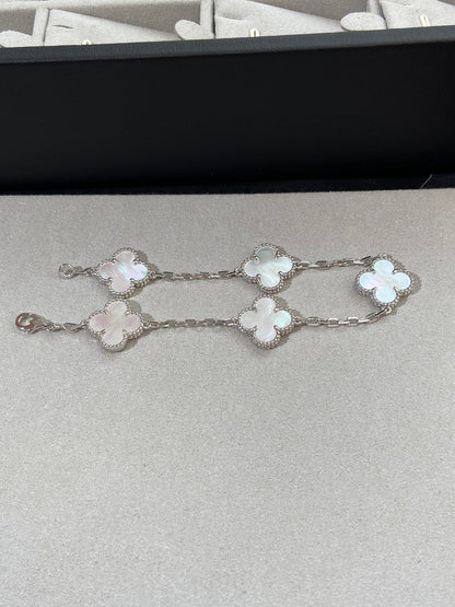[Spark]CLOVER WHITE PEARL MOP 5 MOTIF BRACELET COLLECTION