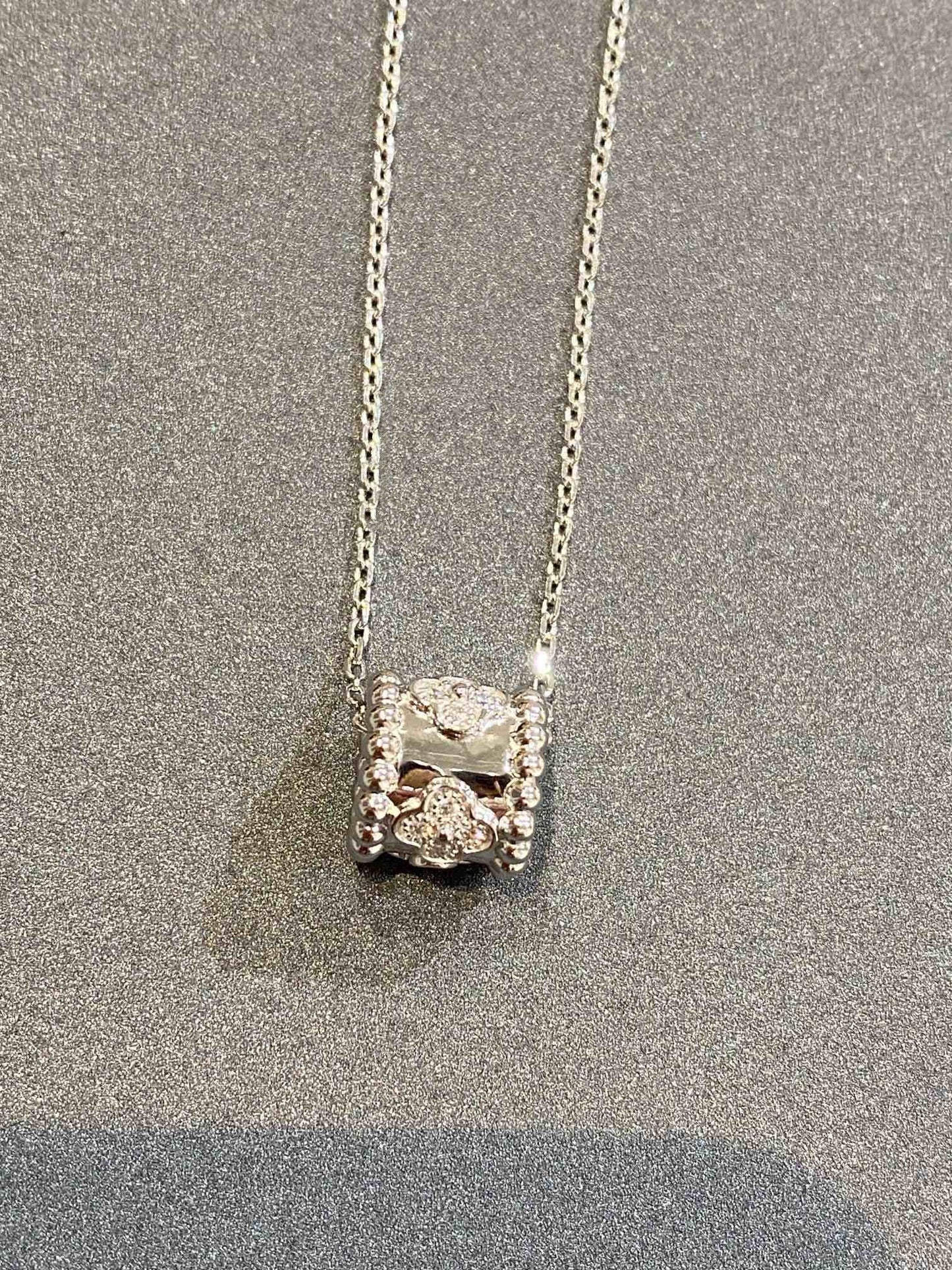 [Spark]PERLEE PEDANT SIVLER DIAMOND NECKLACE