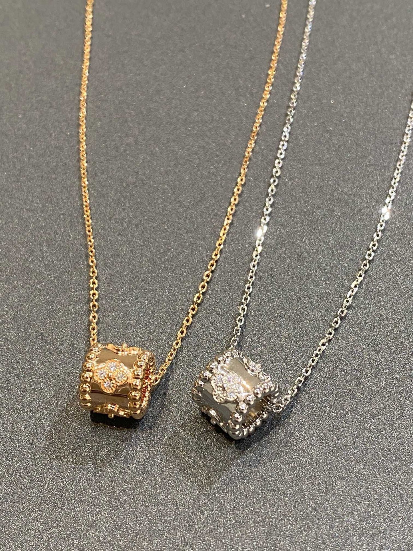 [Spark]PERLEE PEDANT SIVLER DIAMOND NECKLACE