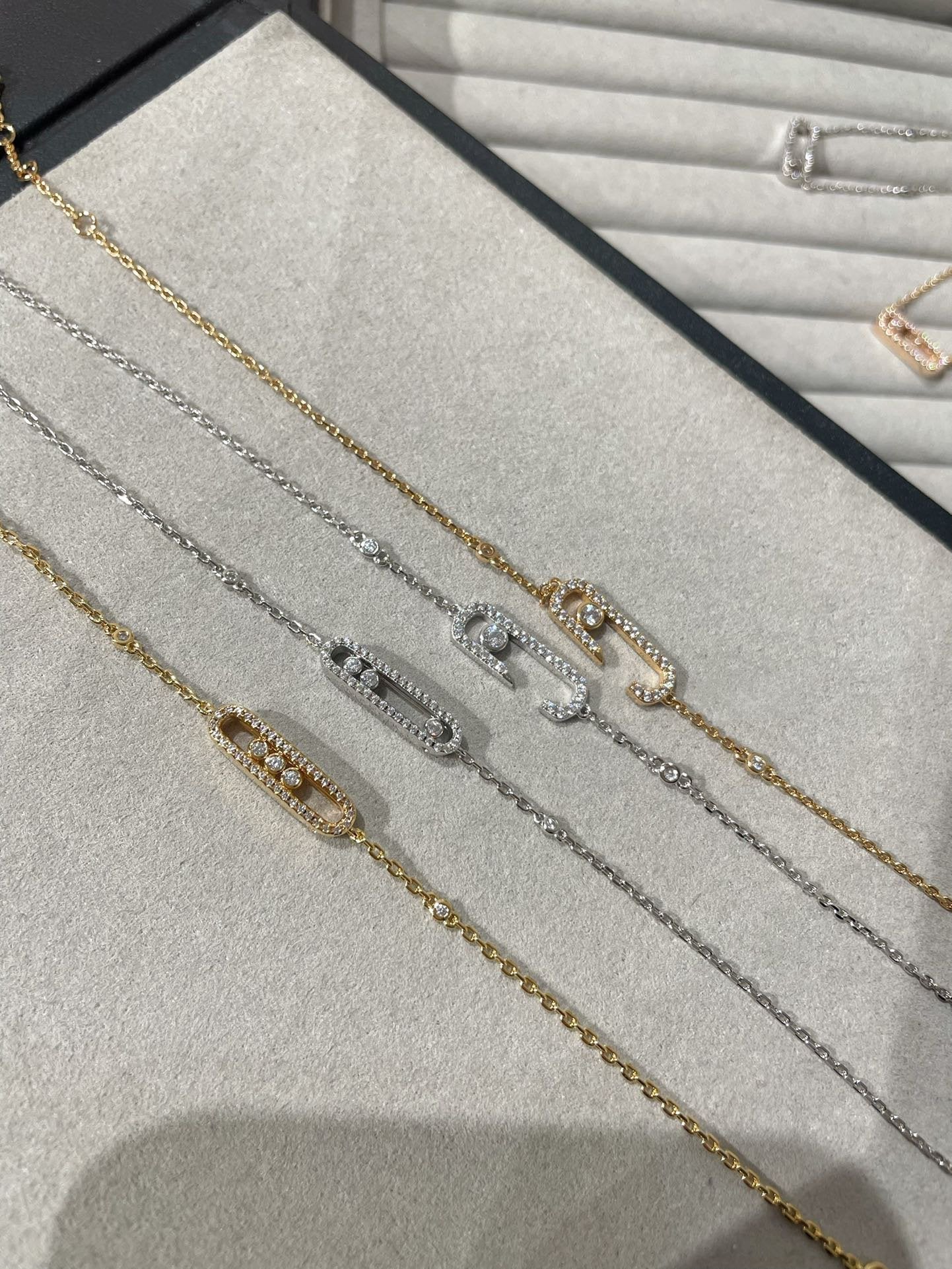 [Spark]BABY MOVE DIAMOND BRACELET