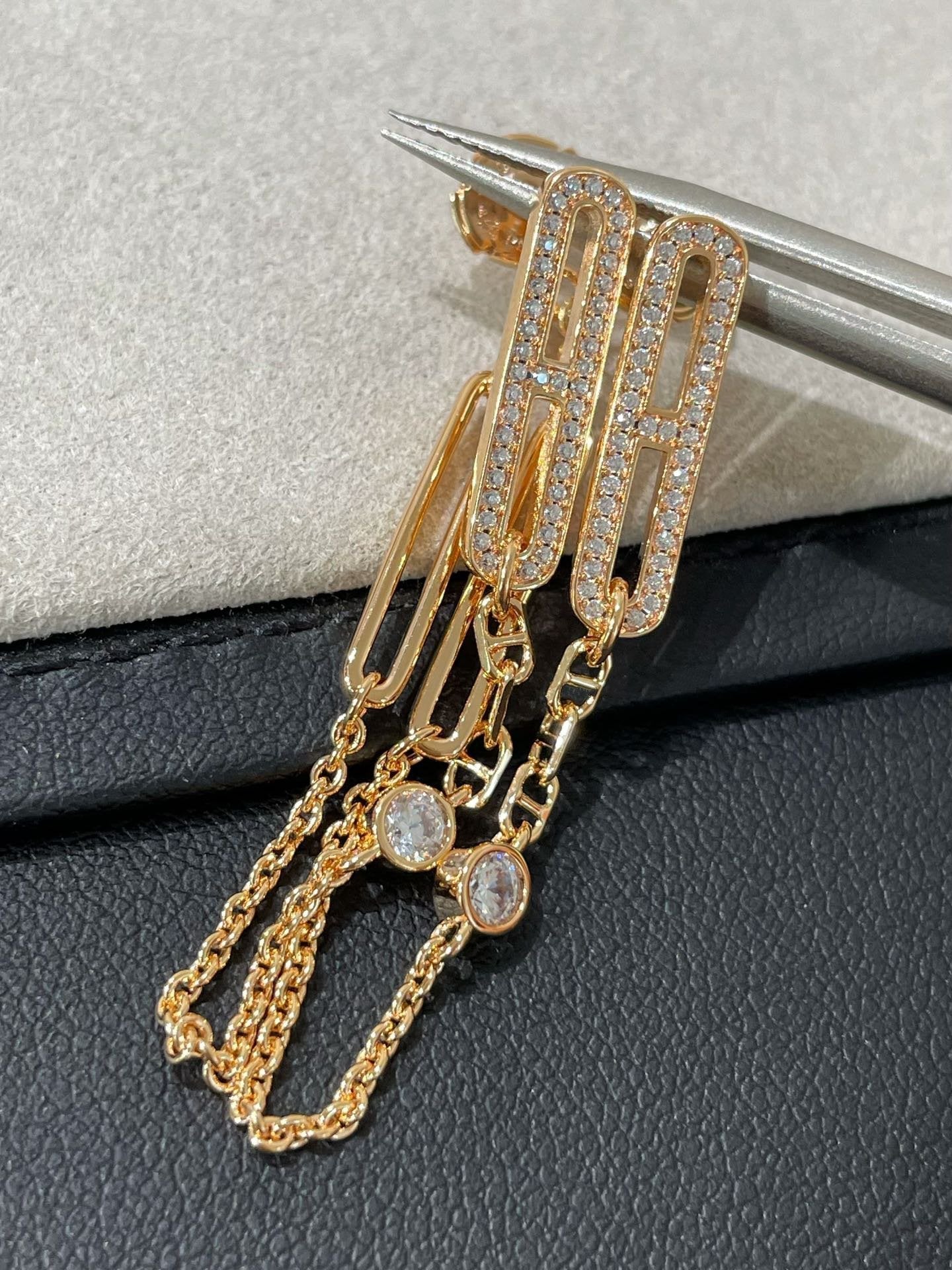 [Spark]CHAINE CHAOS DIAMOND DROP EARRINGS