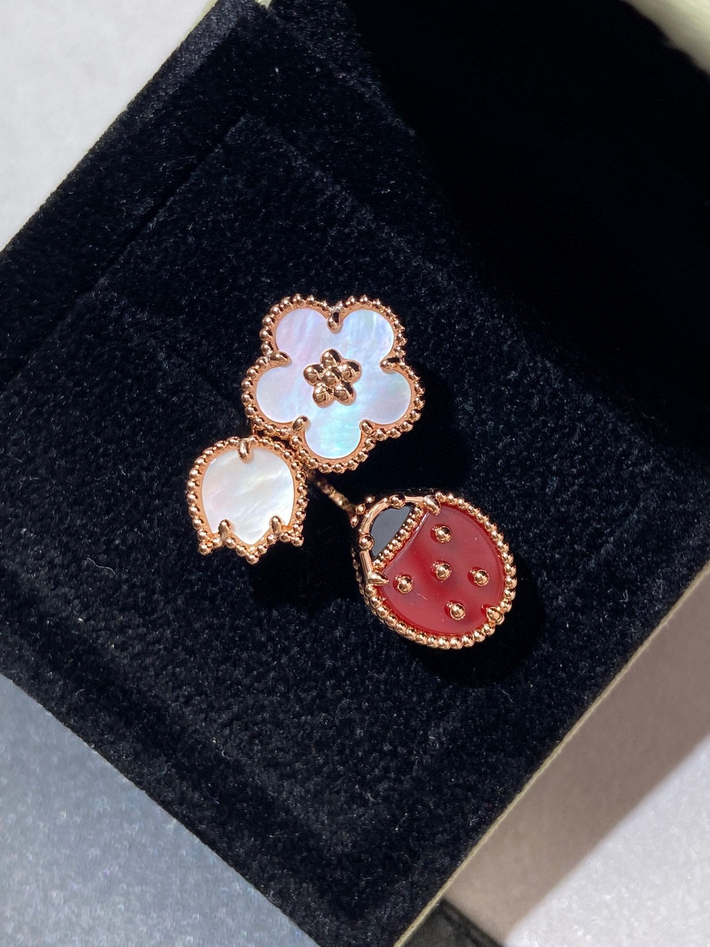 [Spark]LUCKY 3 MOTIF Spark GOLD RING