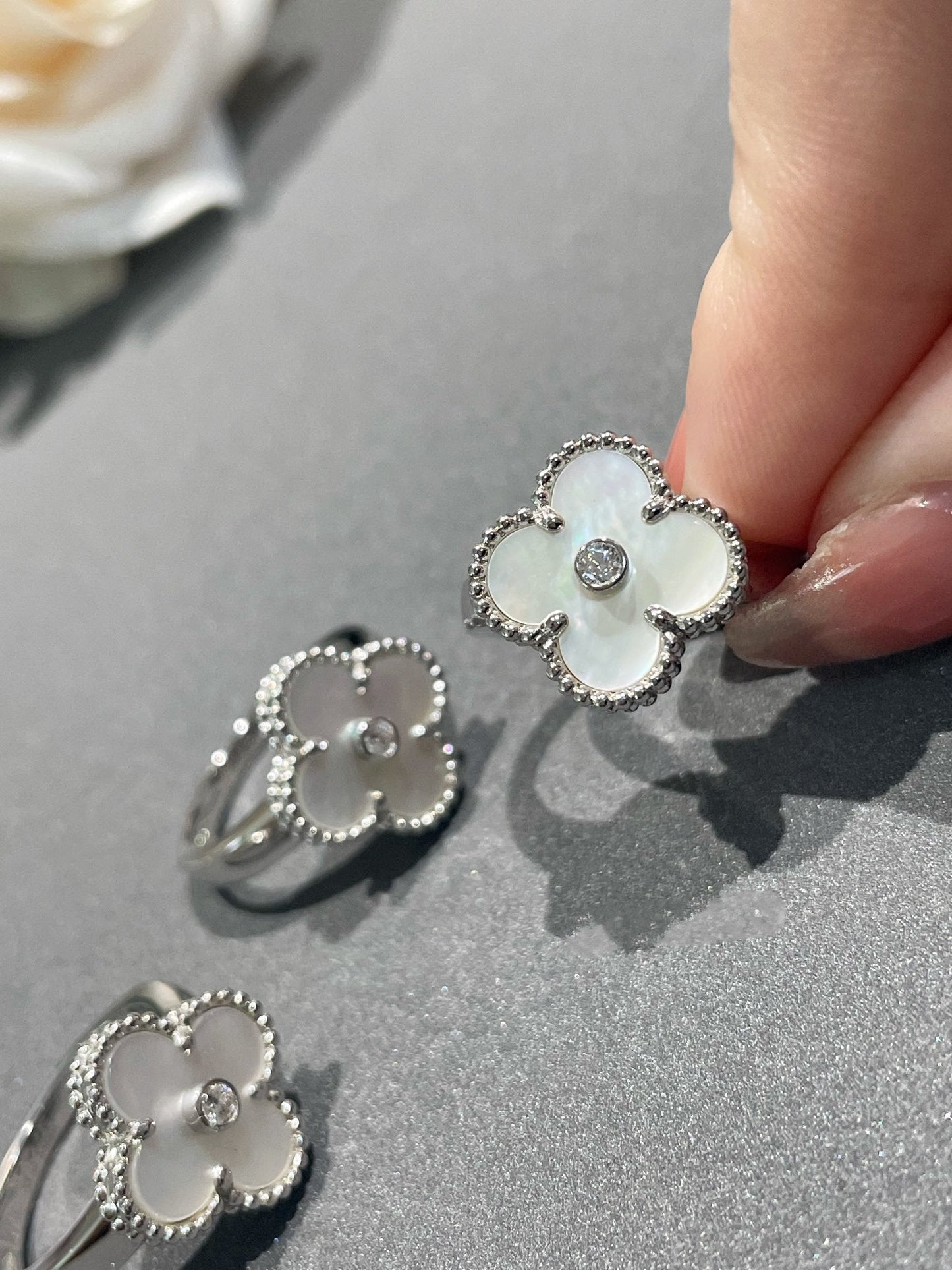 [Spark]CLOVER SILVER MOP DIAMOND RING