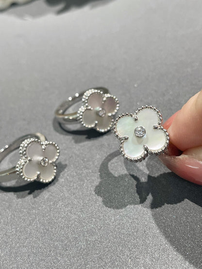 [Spark]CLOVER SILVER MOP DIAMOND RING
