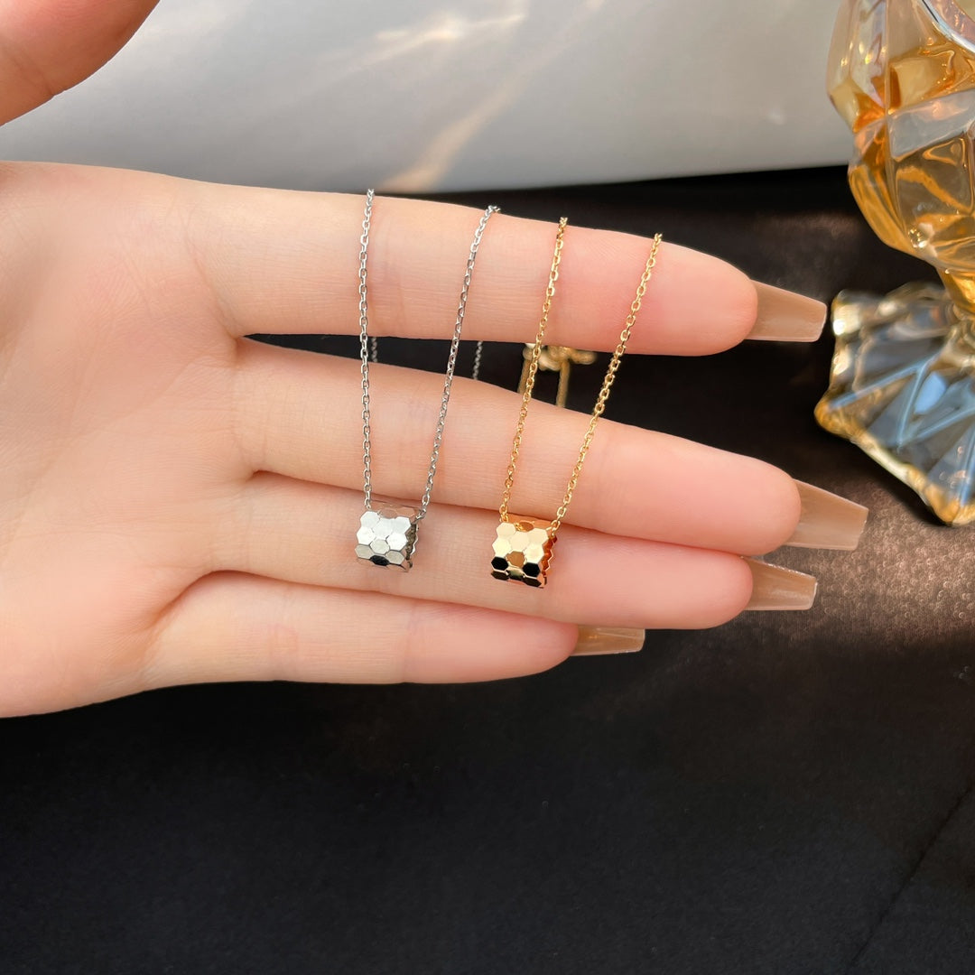 [Spark]BEE MINI NECKLACE