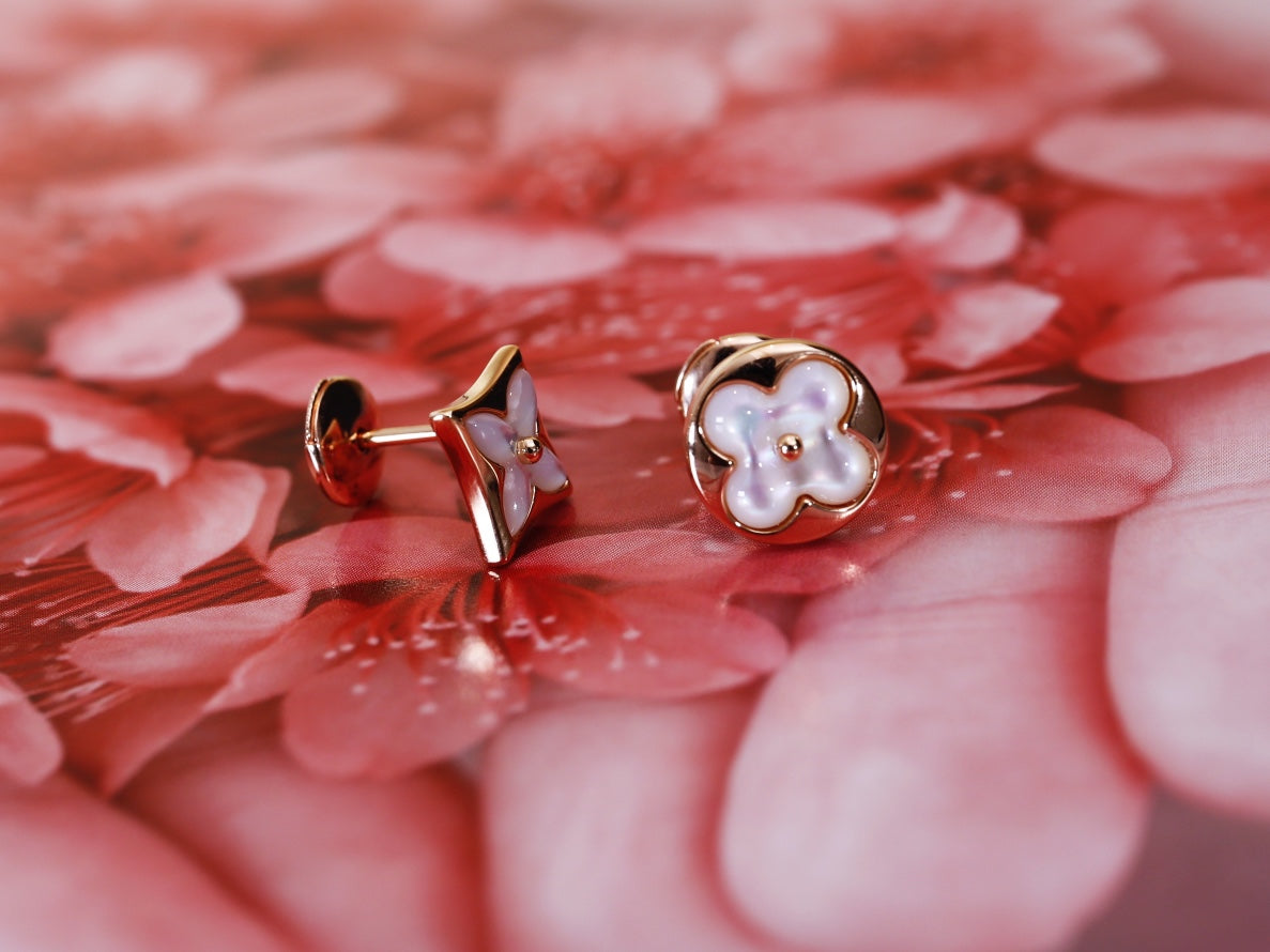 [Spark]STAR AND SUN PINK GOLD MOP STUD EARRINGS