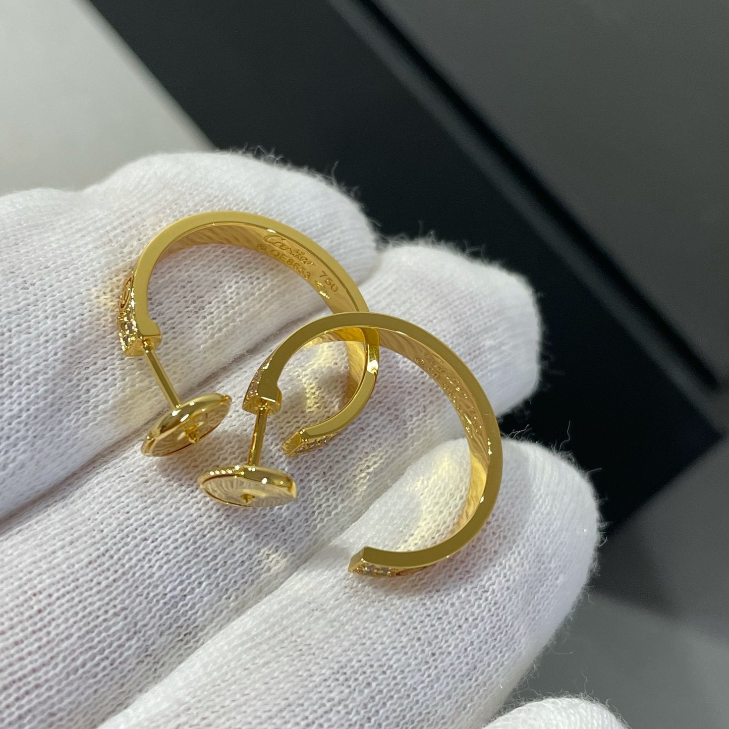 [Spark]LOVE DIAMOND GOLD HOOP EARRINGS